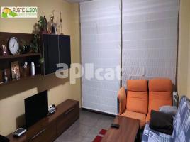 Piso, 75.00 m², cerca de bus y tren, seminuevo