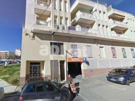 Flat, 123.00 m², near bus and train