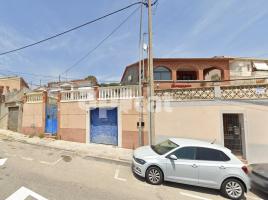  (unifamiliar aïllada), 128.00 m², حافلة قرب والقطار, Sant Vicenç Dels Horts