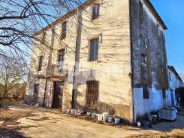 Casa (casa rural), 637.00 m², prop de bus i tren, Bescanó