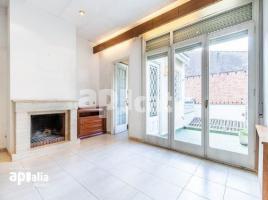 Casa (unifamiliar aislada), 285.00 m², cerca de bus y tren, EIXAMPLE