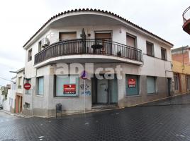 Lloguer local comercial, 155.00 m²