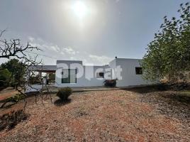 Houses (detached house), 230.00 m², near bus and train, almost new
