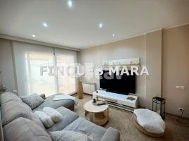 Dúplex, 112.00 m², cerca de bus y tren, seminuevo, Plaça Catalunya - Vinyets