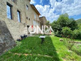 Houses (country house), 471.00 m², near bus and train, almost new