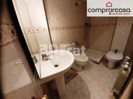 Piso, 58.00 m², cerca de bus y tren