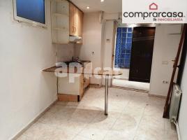 Piso, 58.00 m², cerca bus y metro