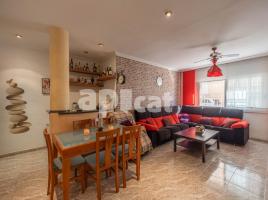 Piso, 108.00 m², cerca de bus y tren, Santa Maria-Eixample-Sud Sumella