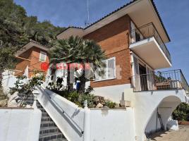 Houses (detached house), 397.00 m², near bus and train, Vallirana