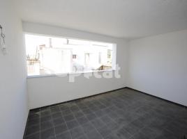 Obra nueva - Piso en, 120.00 m², cerca de bus y tren, nuevo