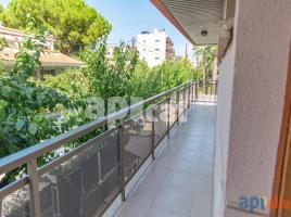 квартира, 52.00 m², pядом автобусный и железнодорожный, Salou de Llevant