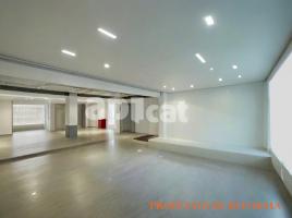 , 235.00 m², Sants