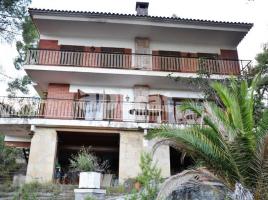 Casa (chalet / torre), 325.00 m²