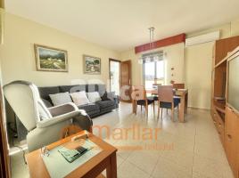 Flat, 66.00 m², near bus and train, Calle de Cantàbria