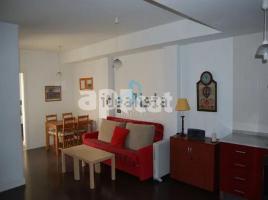 Apartament, 53.00 m², حافلة قرب والقطار, Calle Alt del Carme