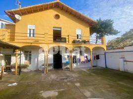 Casa (unifamiliar aïllada), 591.00 m², prop de bus i tren