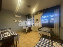 Casa (unifamiliar aïllada), 591.00 m², prop de bus i tren