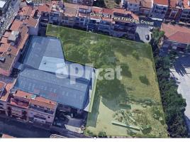 Louer , 2288.00 m², La Selva del Camp