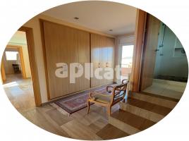 Casa (chalet / torre), 260.00 m², Calle Fondils