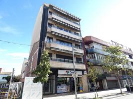 Flat, 104.00 m², almost new