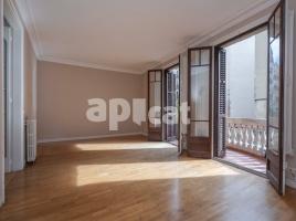 Piso, 154.00 m², cerca de bus y tren, Raval