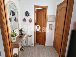 Houses (detached house), 206.00 m², near bus and train