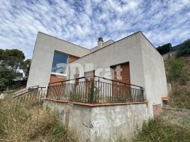 Houses (detached house), 262.00 m², Calle de Serafí Pitarra