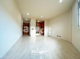 Piso, 70.00 m², seminuevo, Calle Donzelles, 26