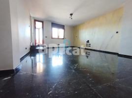 Attic, 346.00 m², near bus and train, Calle Bisbe Borràs