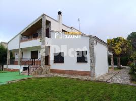 Casa (unifamiliar aïllada), 290 m², Zona