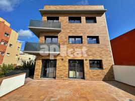 Piso, 108.00 m², nuevo, Calle Giralda, 17