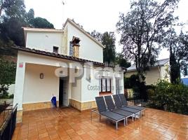 Casa (xalet / torre), 277.00 m²