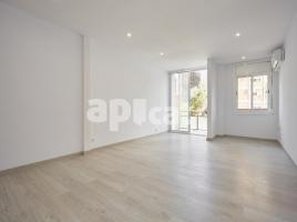 Piso, 65.00 m², cerca de bus y tren