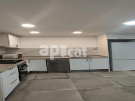 Flat, 76.00 m², near bus and train, Calle de Sardà