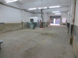 Lloguer local comercial, 175.00 m²