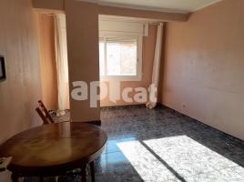 Flat, 60.00 m², near bus and train