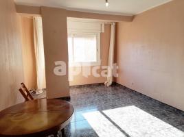 Flat, 60.00 m², near bus and train