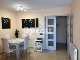 Pis, 91.00 m², حافلة قرب والقطار, جديد تقريبا, Calle de Tortosa