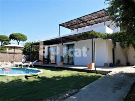 Houses (villa / tower), 187.00 m², almost new, Avenida Antonio Machado