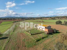 Casa (masia), 372 m², Zona