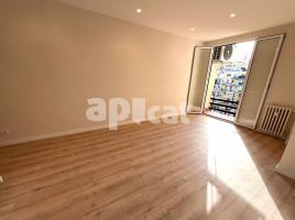 Piso, 73.00 m², cerca de bus y tren