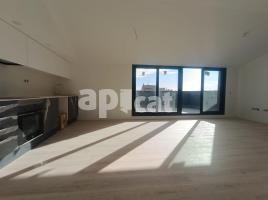 Dúplex, 105.00 m², حافلة قرب والقطار, جديد, Calle Transversal