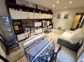 Piso, 90.00 m², Calle COLL I PUJOL 