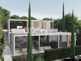 Houses (villa / tower), 200.00 m², Avenida del Vescomtat de Cabanyes