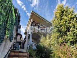 Houses (villa / tower), 292.00 m², almost new