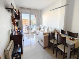 Piso, 78 m², seminuevo, Zona