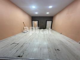 Lloguer local comercial, 28.00 m², prop de bus i tren, Calle Doctor Bertomeu