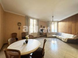 Apartament, 123.00 m², near bus and train, Calle de Tamarit