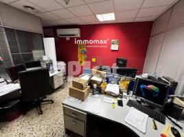 Business premises, 347 m², Zona