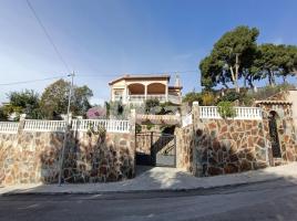 Casa (xalet / torre), 280.00 m², seminou